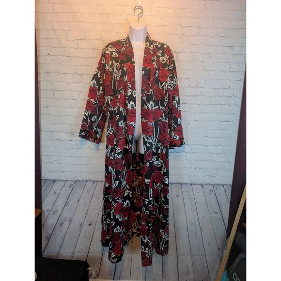 Caberet satin robe medium + - Picture 5 of 6